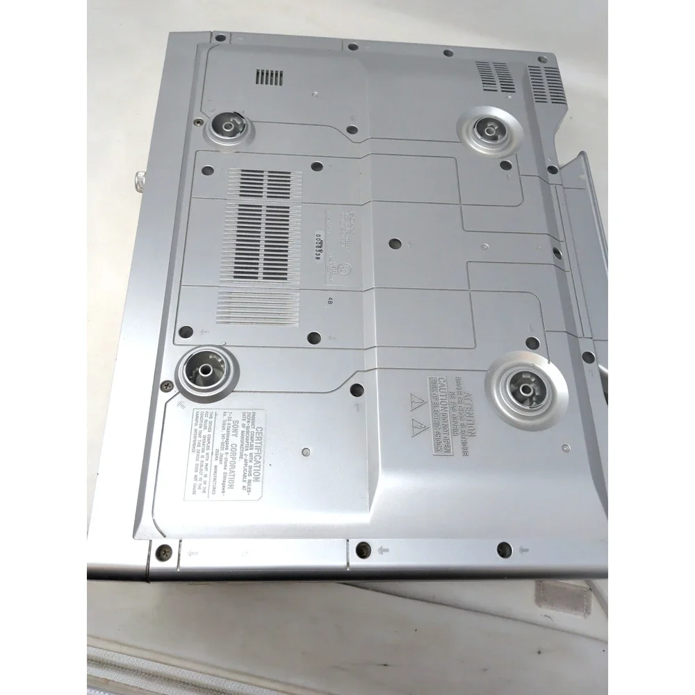 CD Player Sony ICF-CD555TV Under-the-Counter 7